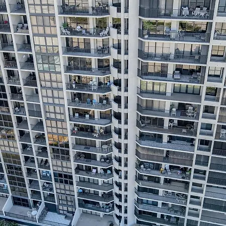 Lighthouse Towers 1002 Apartment